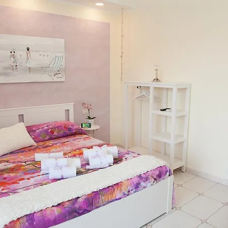 Capitale Bed and breakfast Nápoles